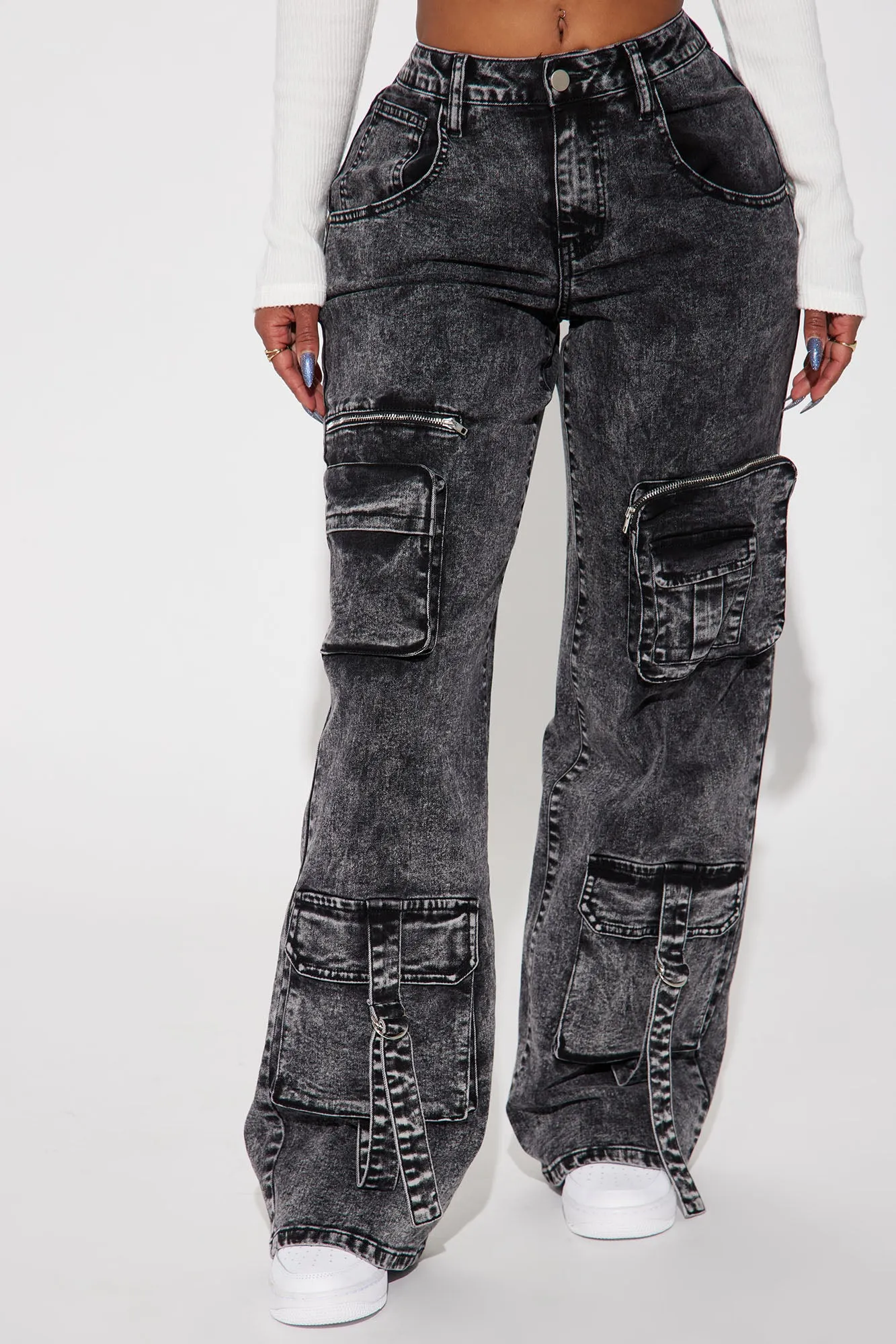 Bag Of Tricks Cargo Jeans - Acid Wash Black