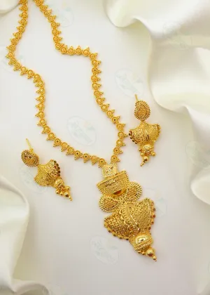 BEAUTIFUL MINA WORK GOLDEN NECKLACE