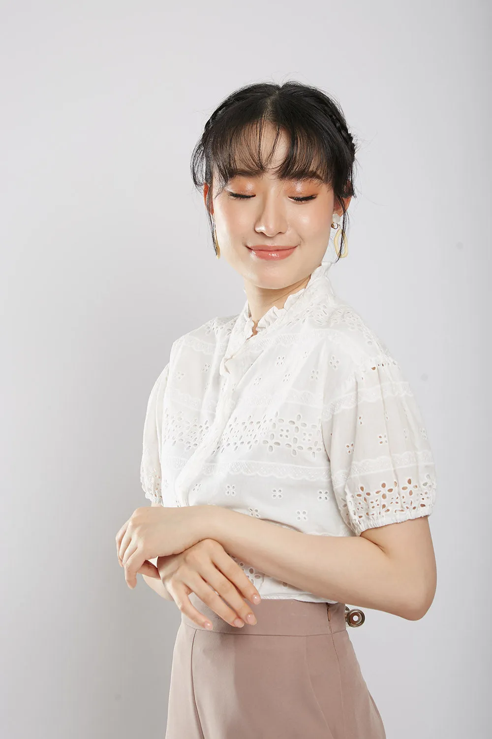 Chalina Blouse in White Eyelet