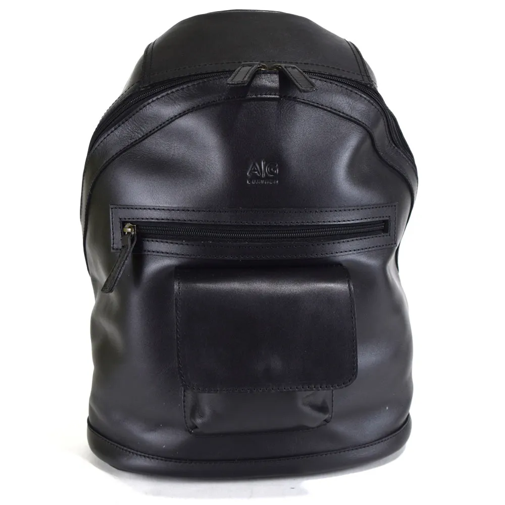 Classic Backpack in Black Leather - final sale no exchange