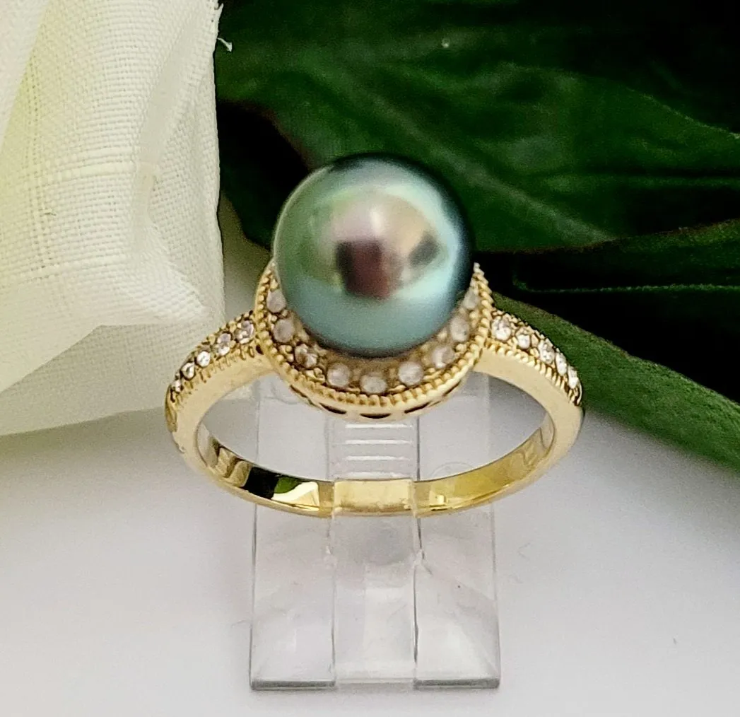 Fetia - Genuine & Gorgeous Tahitian Pearl Ring