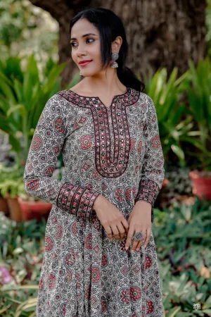 Gorgeous Anarkali Kurti