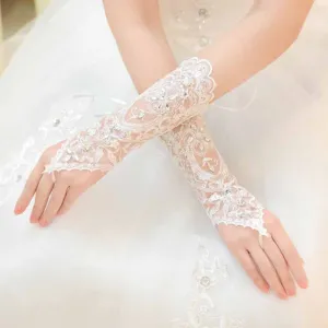 Gorgeous Tulle Lace Wedding Gloves