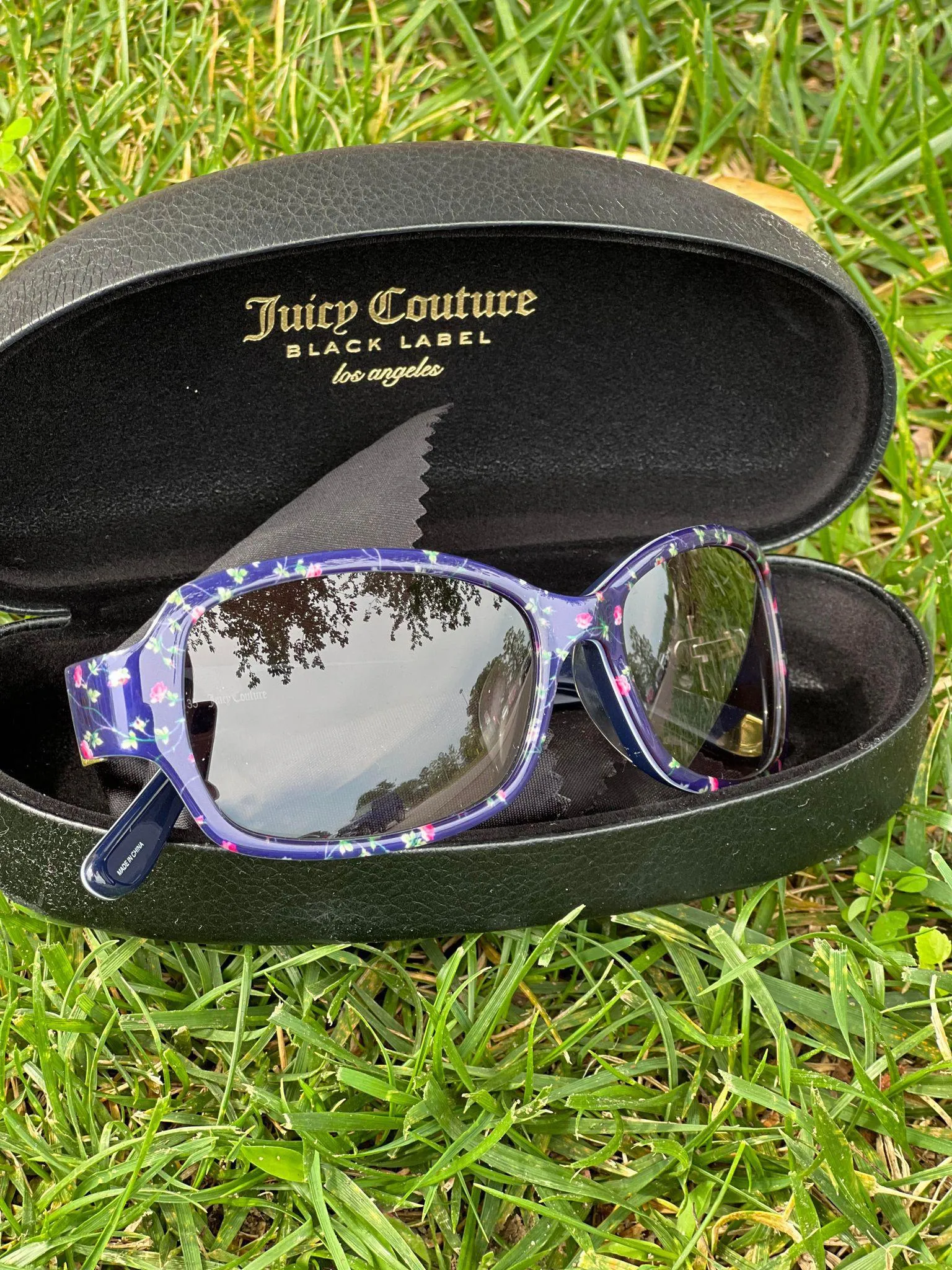 Juicy Couture Navy Floral 555/f/s Sunglasses