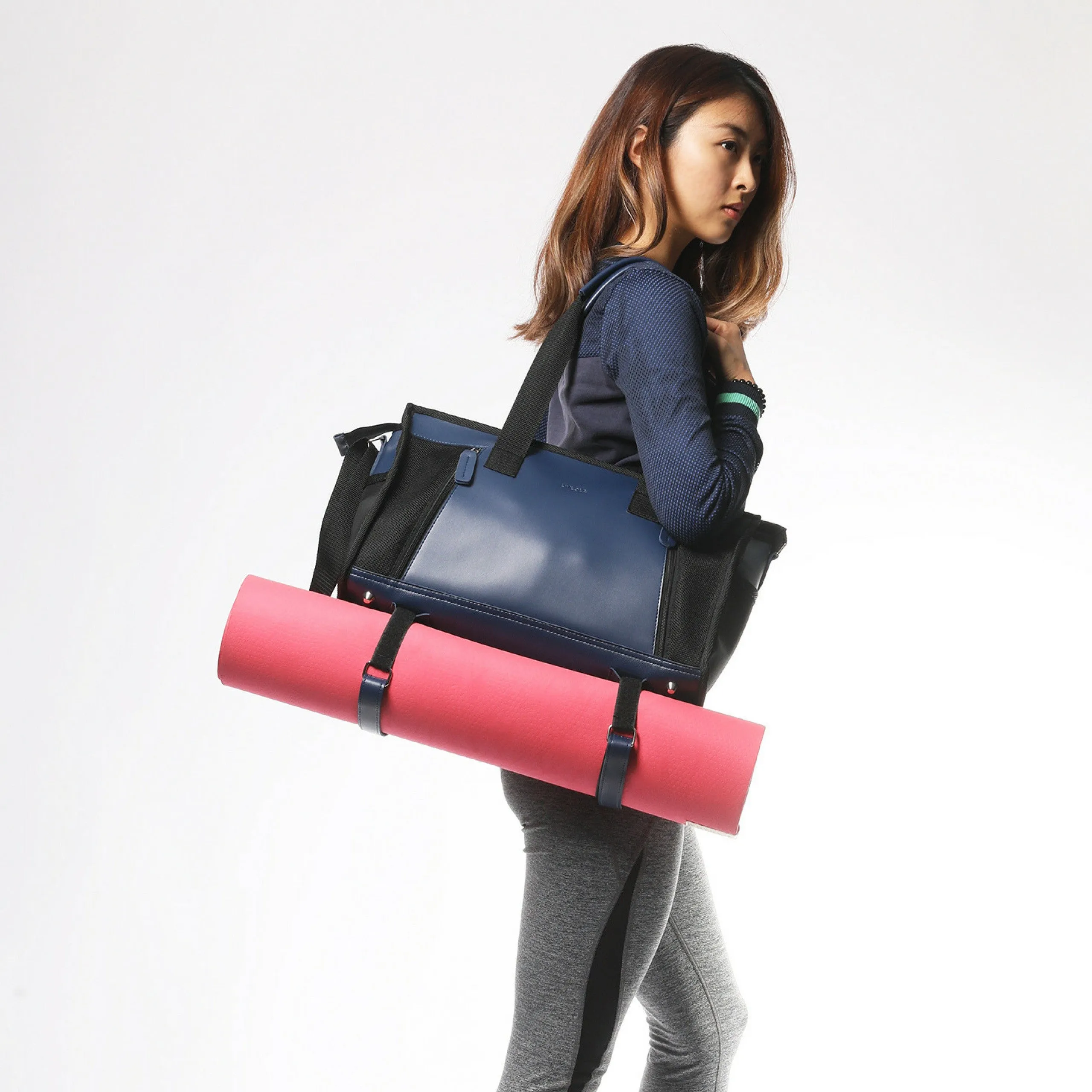 Lakota Mini Duffel Bag in navy blue & black