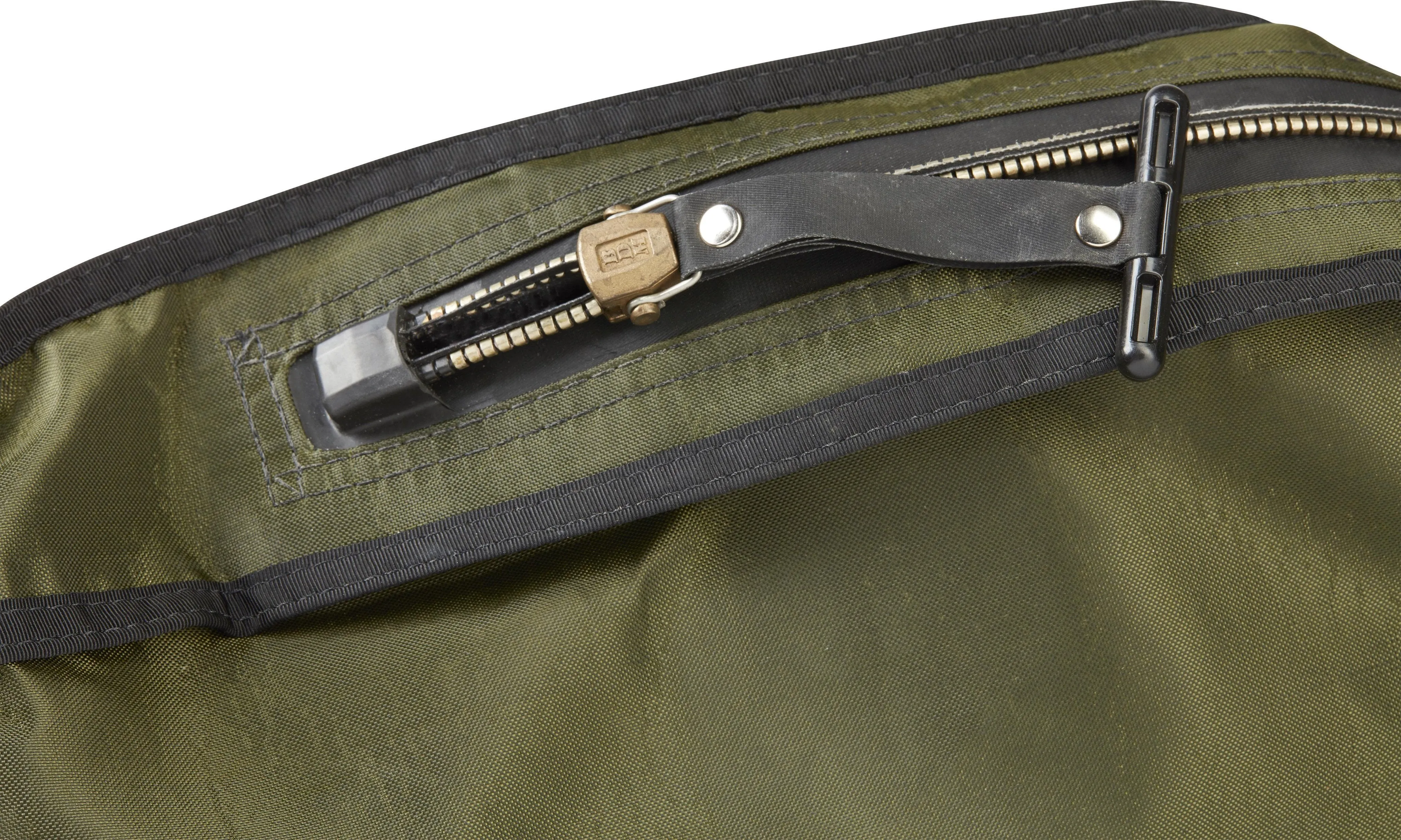 Large or Small Weapons Shoot Through Reusable Waterproof Bag