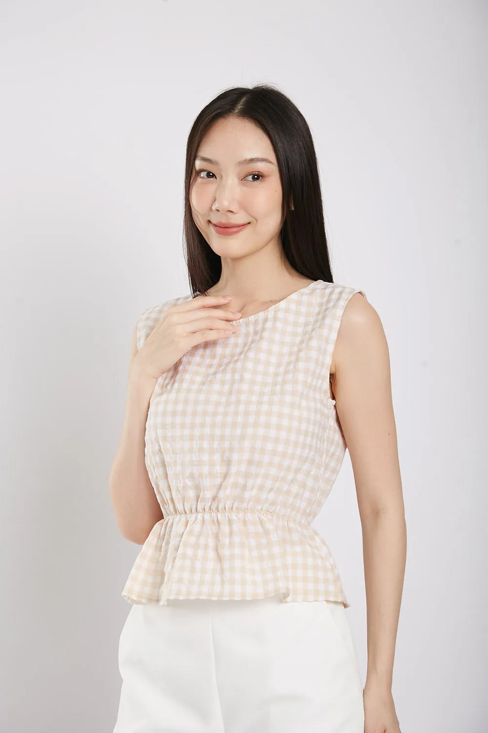 Sleeveless Gingham Cotton Top in Apricot