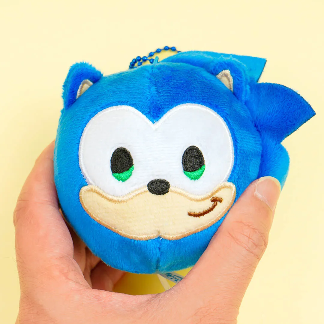 Sonic Squeezable Plushie Charm